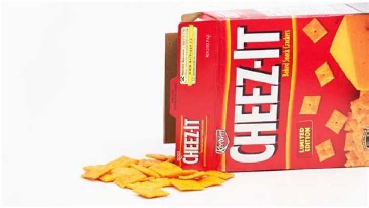 Can Cats Eat Cheez Its
