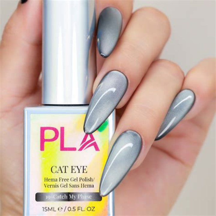 Can You Use Eyelash Glue For Nails