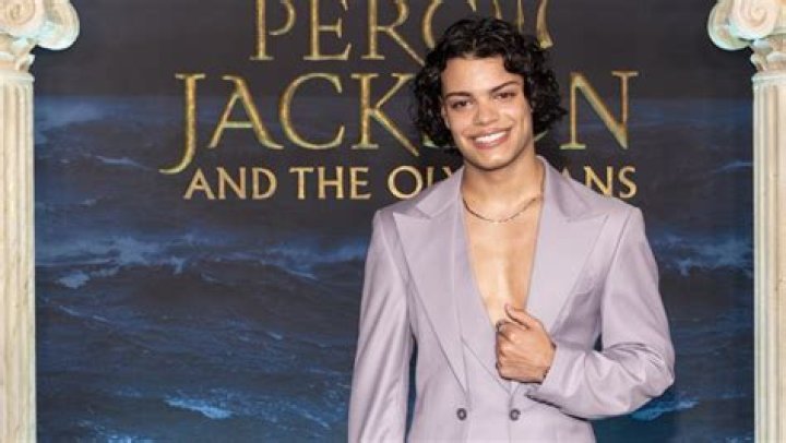 Chris Rodriguez Percy Jackson - How To Discuss