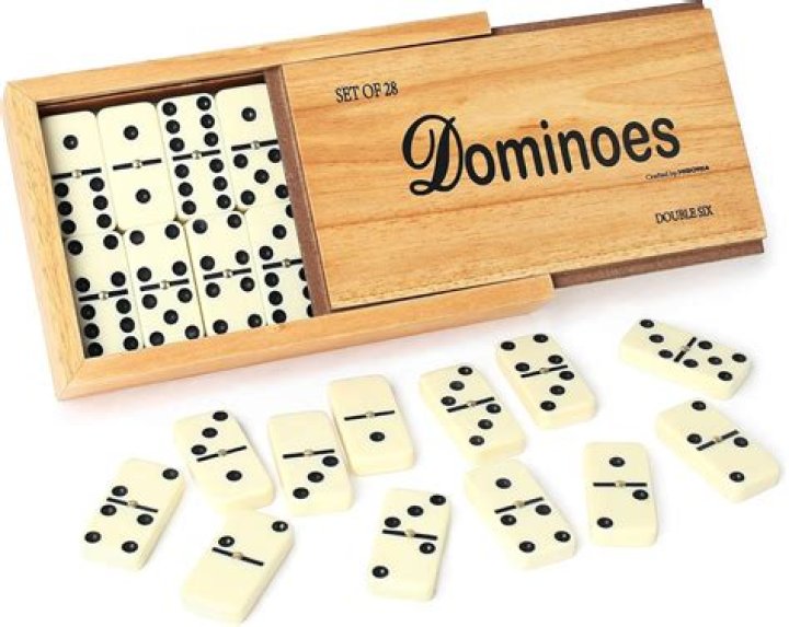 How Many Dominoes In A Set