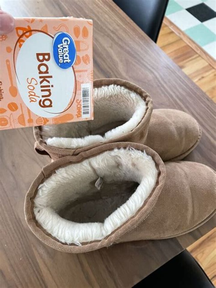 How To Make The Inside Of Uggs Fluffy Again