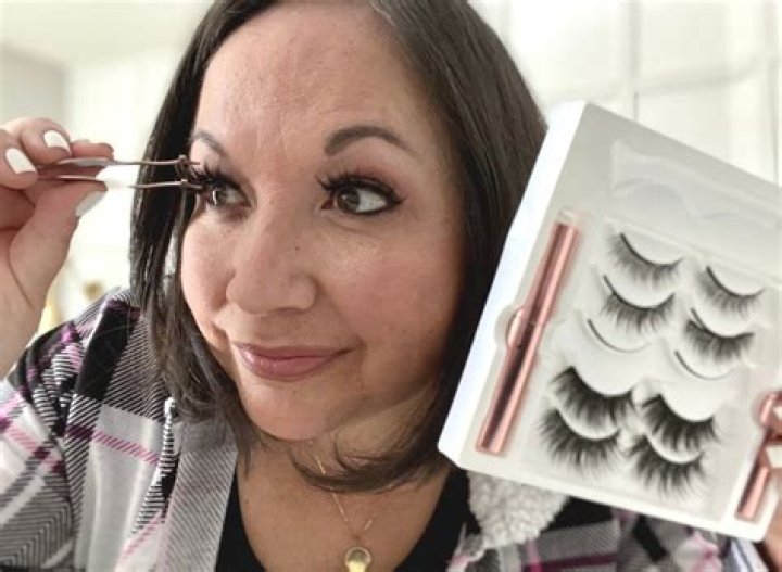 Magnetic eyelashes reviews - How To Discuss