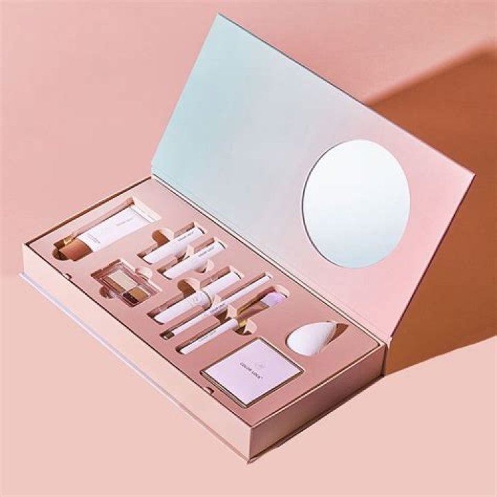 Makeup Boxes - How To Discuss
