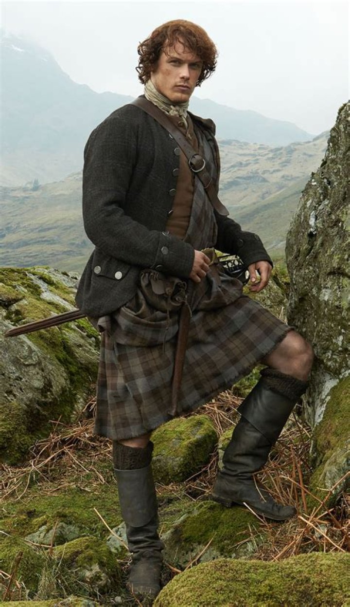 Outlander Costumes - How To Discuss