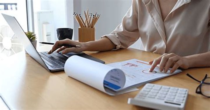 Payroll clerk - How To Discuss