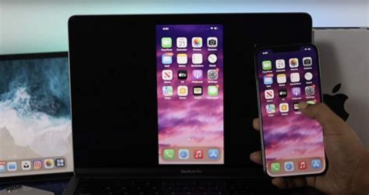 Screen mirroring iphone to macbook