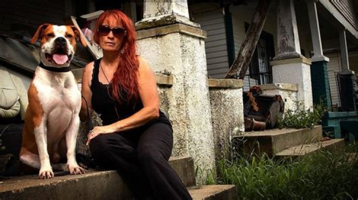 Tia Torres - How To Discuss